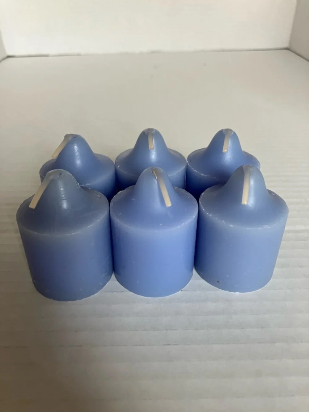 PartyLite Wild Lavender Votive Candle Set -‎ 6 Pack with box - Picture 4 of 14